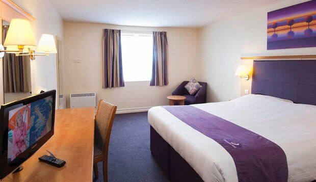 Premier Inn Premier Inn ويلينغبوره المظهر الخارجي الصورة